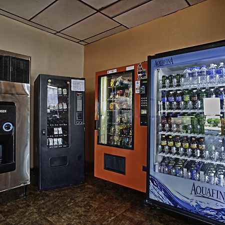 Bayview Inn And Suites אטלנטיק סיטי מראה חיצוני תמונה