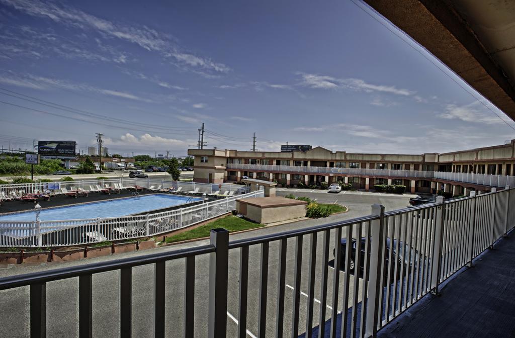 Bayview Inn And Suites אטלנטיק סיטי מראה חיצוני תמונה