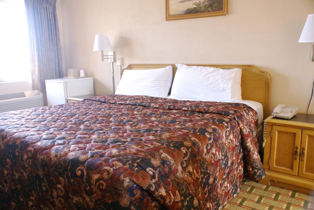 Bayview Inn And Suites אטלנטיק סיטי חדר תמונה
