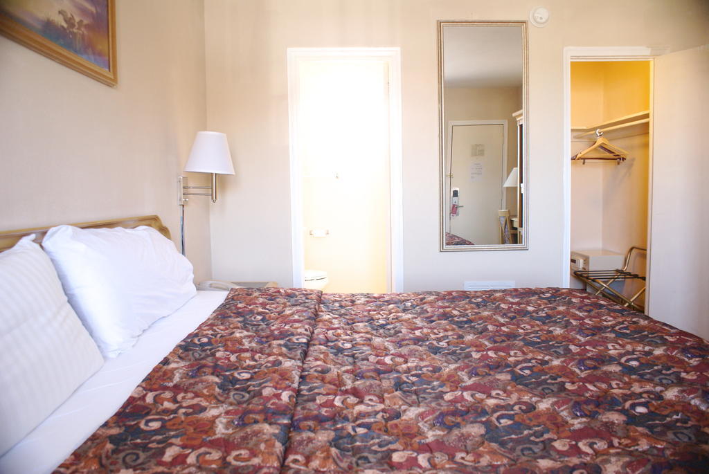 Bayview Inn And Suites אטלנטיק סיטי חדר תמונה